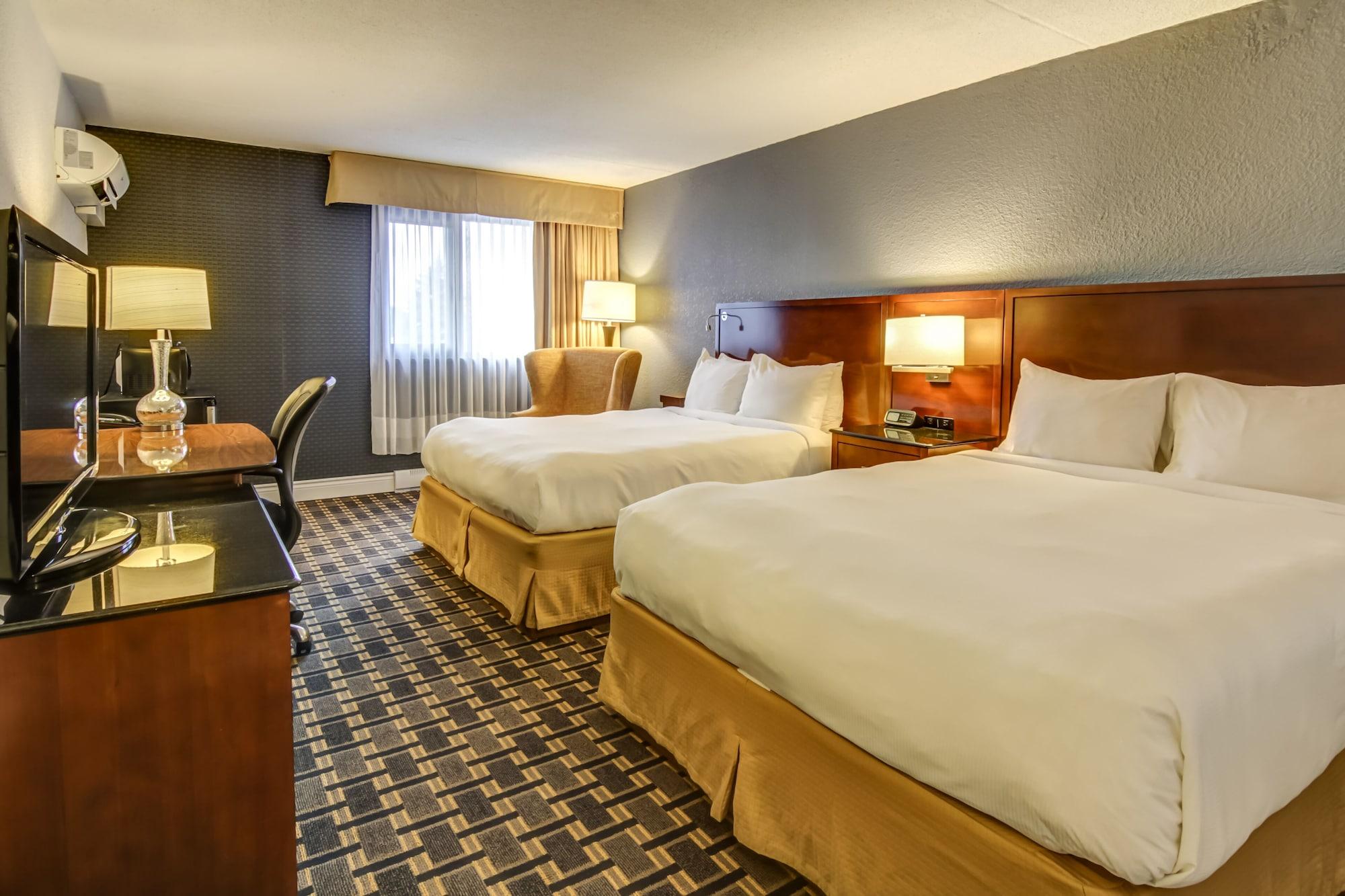 La Sagueneenne - Hotel Et Centre De Congres Chicoutimi المظهر الخارجي الصورة