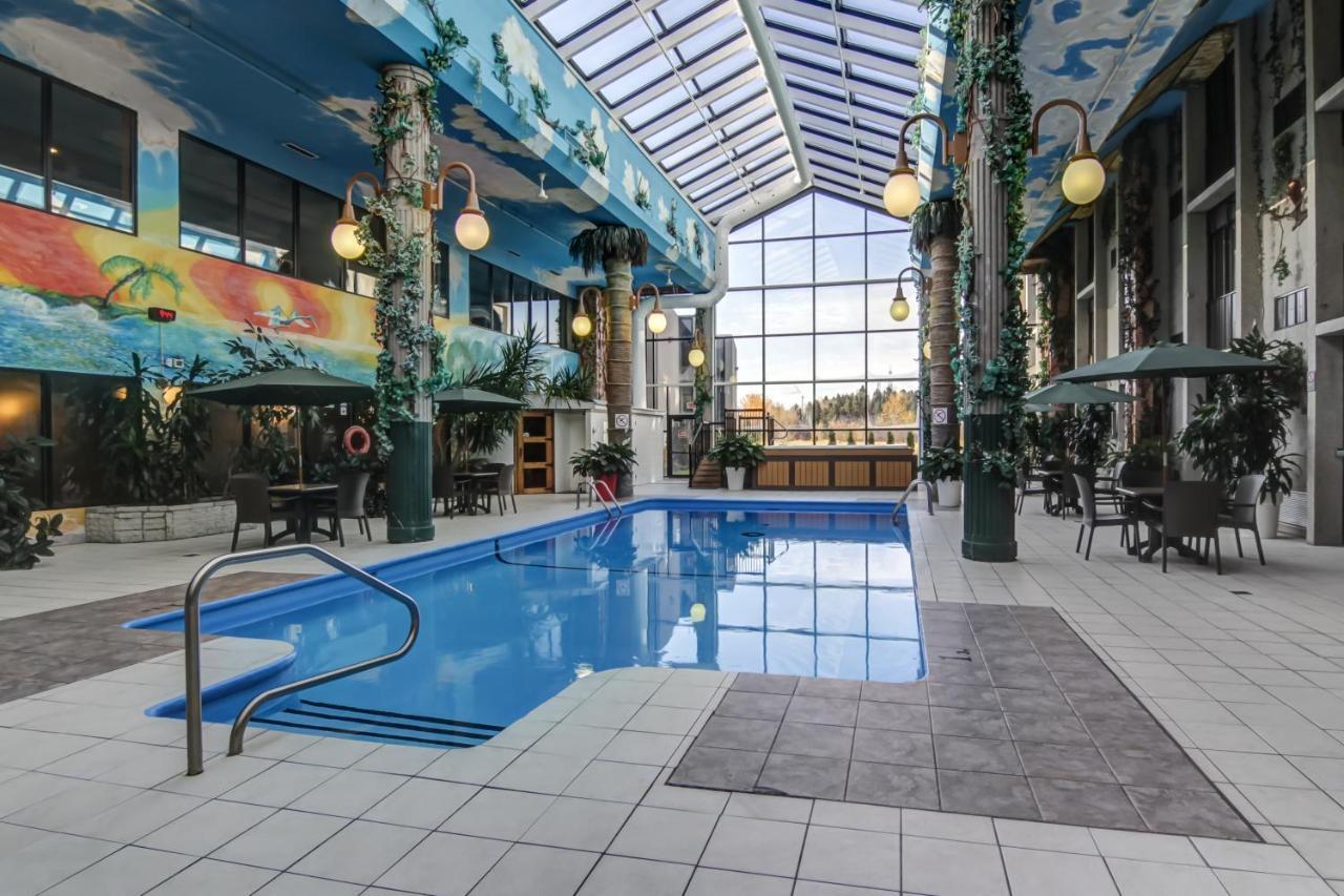 La Sagueneenne - Hotel Et Centre De Congres Chicoutimi المظهر الخارجي الصورة